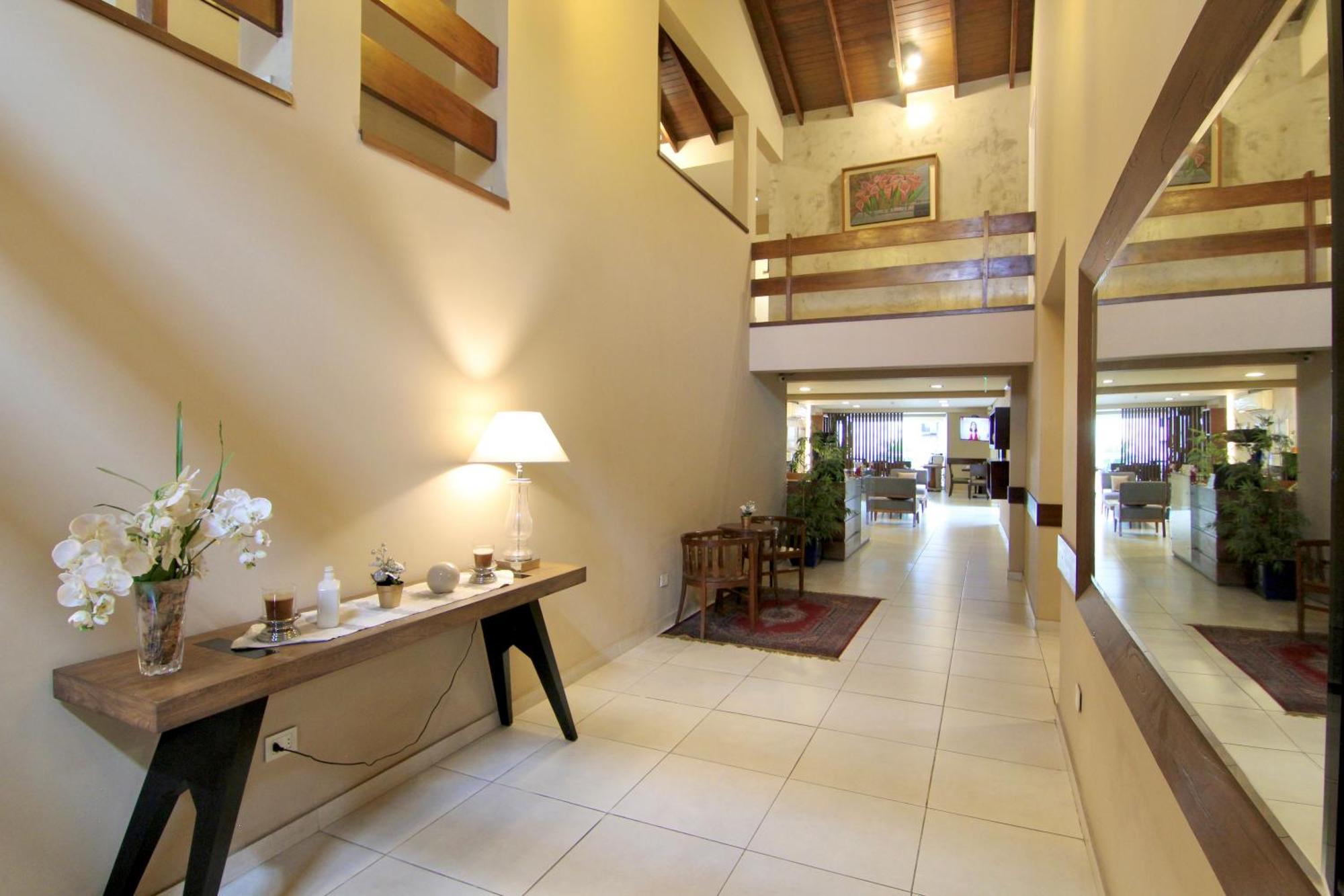 Faro Norte Suites อะซุนซิออง ภายนอก รูปภาพ